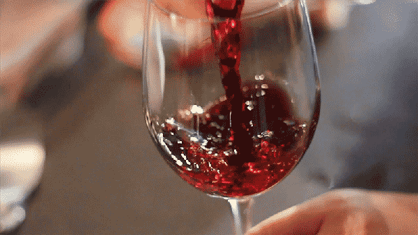 wine-gif ⋆ BYT // Brightest Young Things